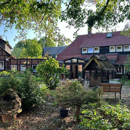 Ihr Ferien Hotel Brunnenhof Suhlendorf Ngoại thất bức ảnh