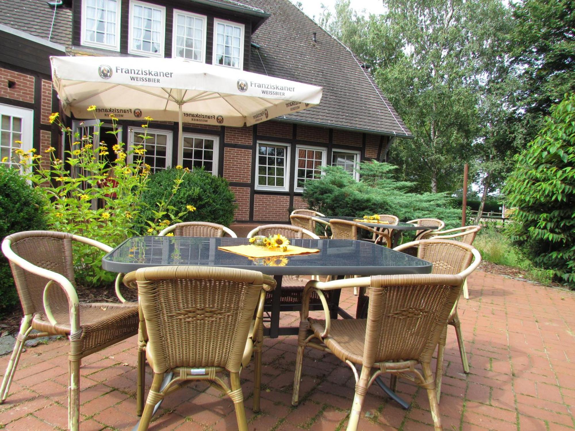 Ihr Ferien Hotel Brunnenhof Suhlendorf Ngoại thất bức ảnh